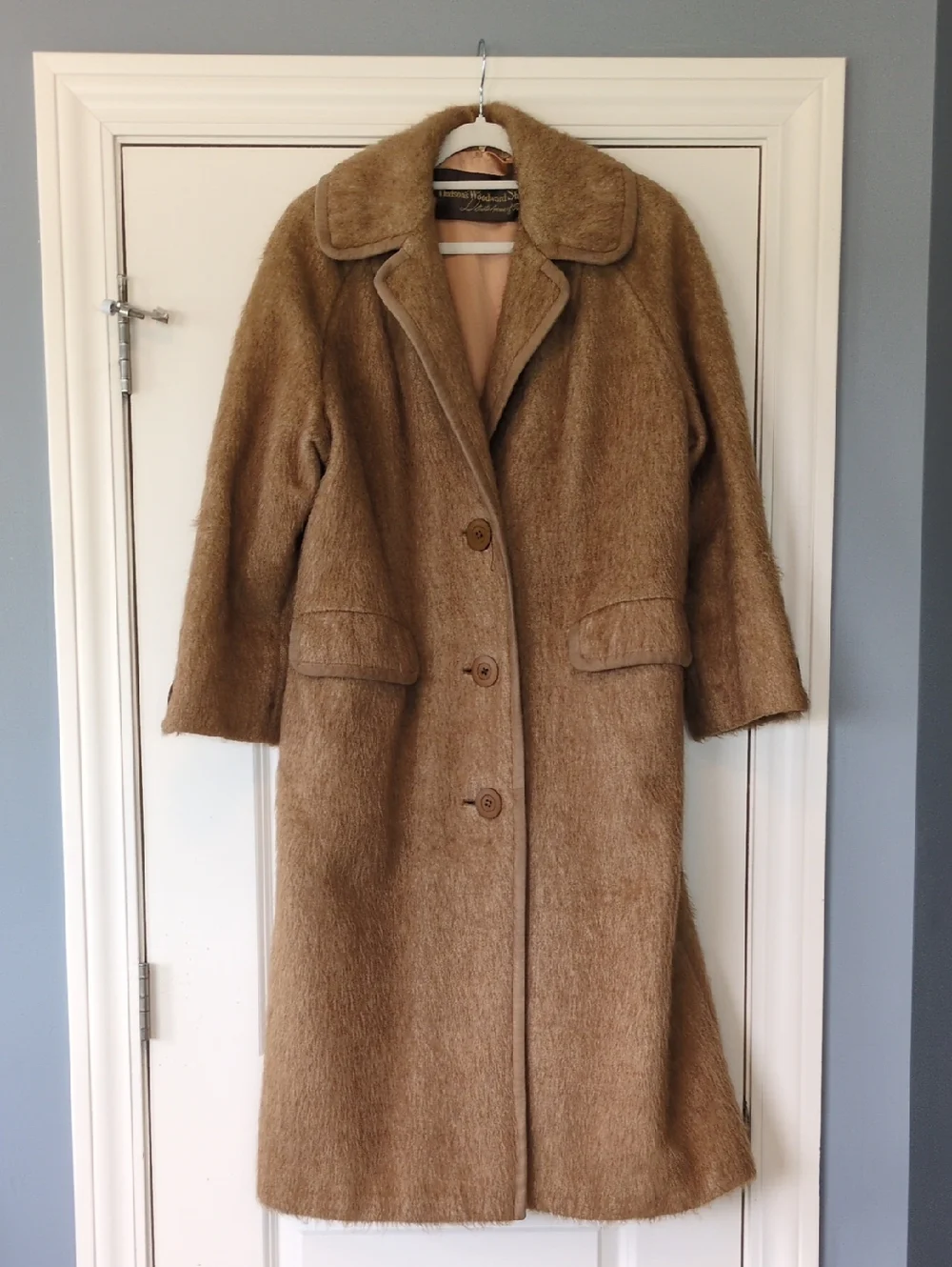 Vintage Women's Long Camel Wool Coat - Tan - Picture 1 of 9
